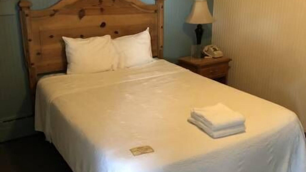 Photo of Bedroom in Walpole