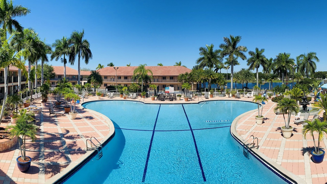 Photo of Outdoor in Royal Palm Beach