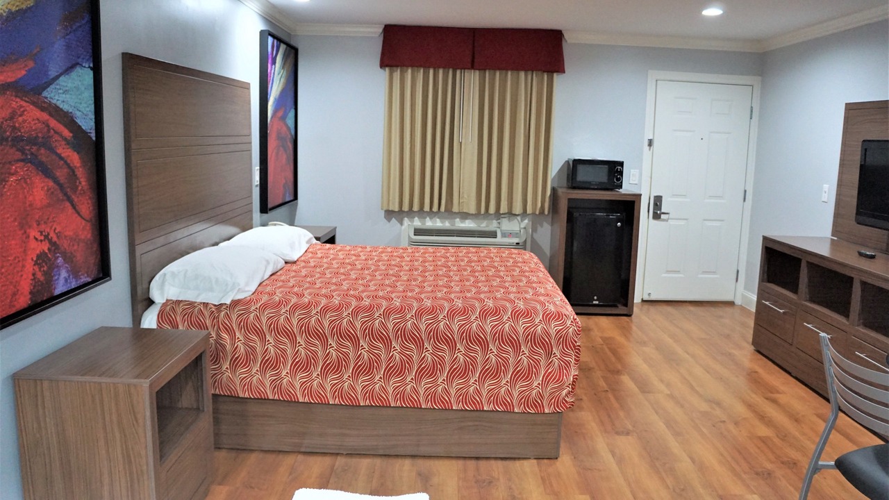 Photo of Bedroom in Brookhollow