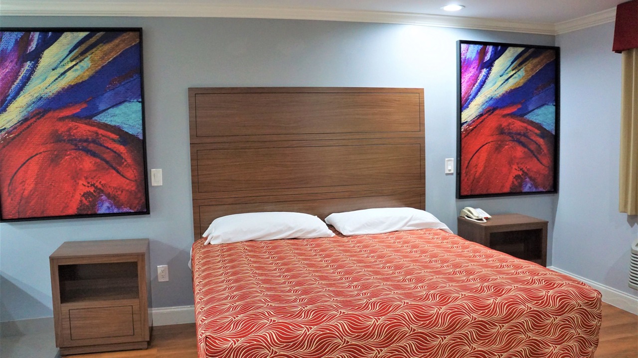Photo of Bedroom in Brookhollow