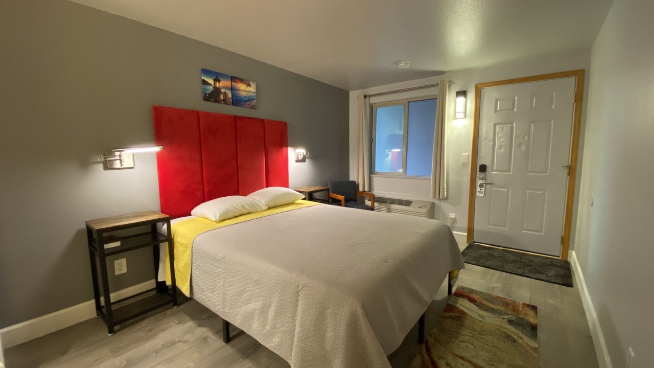 Photo of Bedroom in Port Angeles