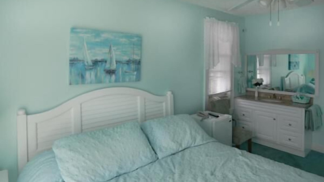 Photo of Others in Wall