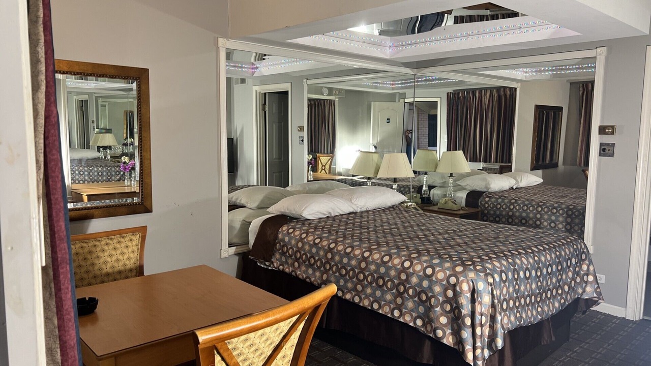 Photo of Bedroom in Brookfield