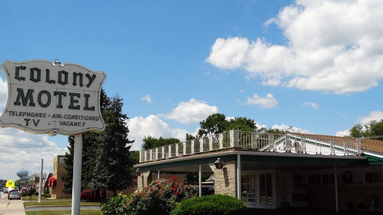 Photo of Outdoor in Brookfield
