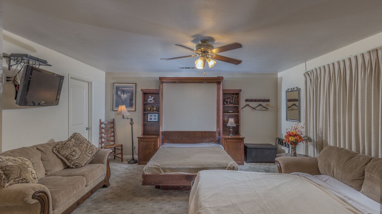 Photo of Bedroom in Mariposa