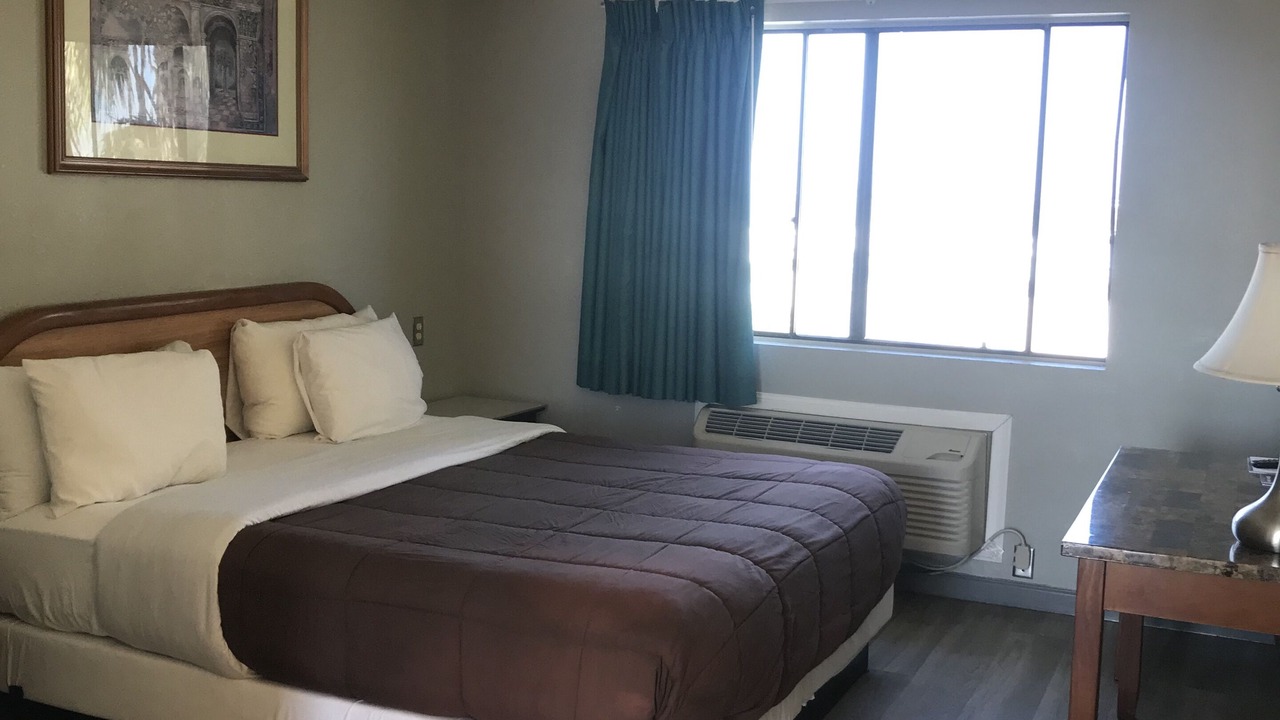 Photo of Bedroom in Huntington Beach
