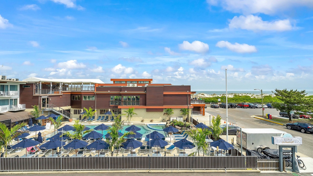 Photo of Outdoor in Avalon