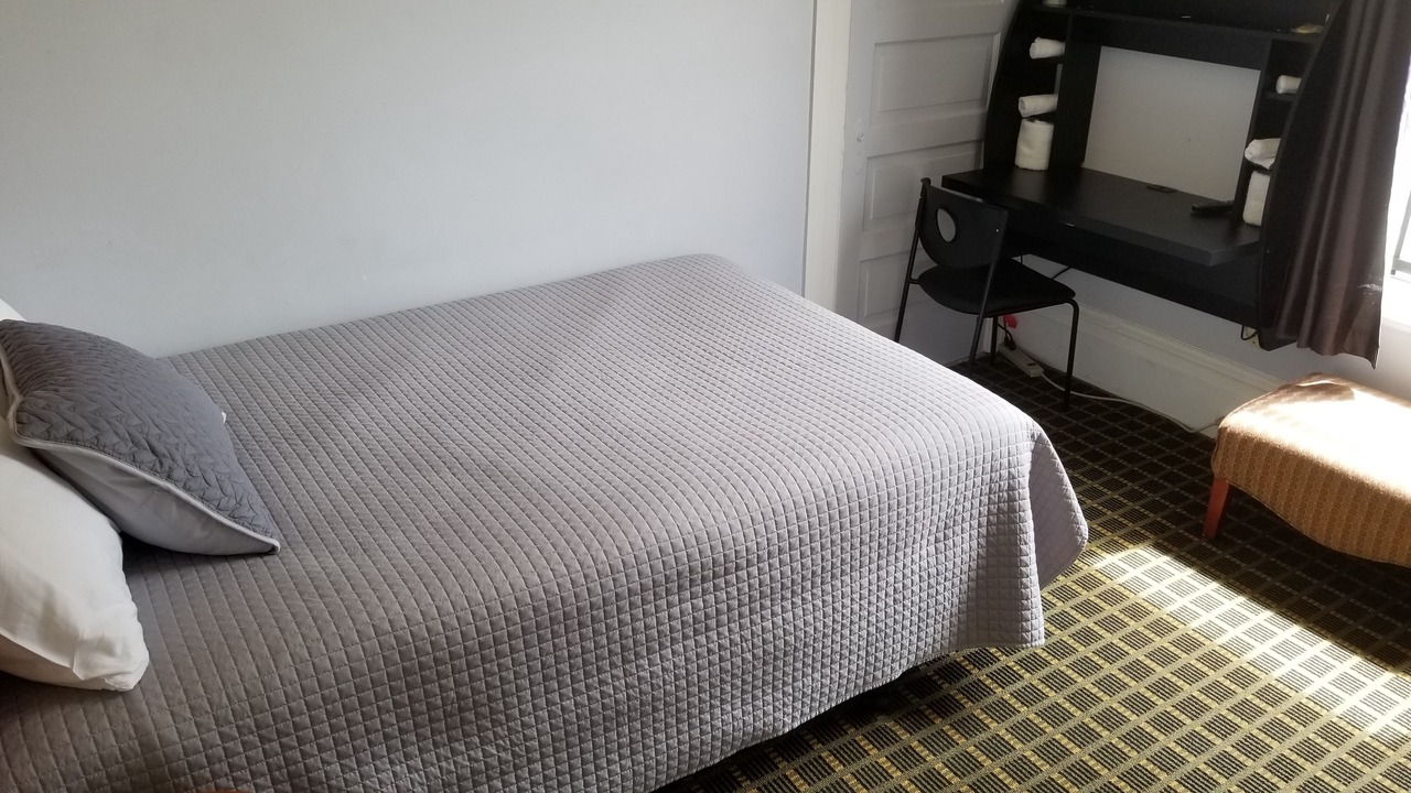 Photo of Bedroom in Duboce Triangle