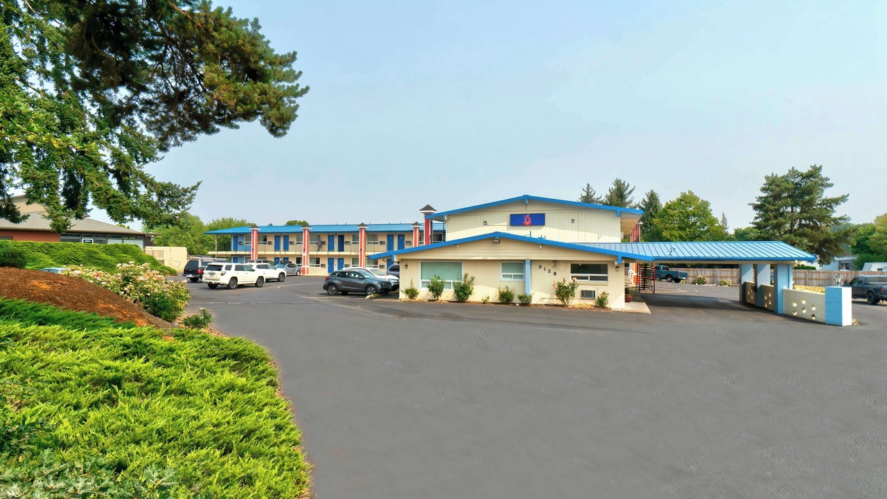 Photo of Outdoor in Albany