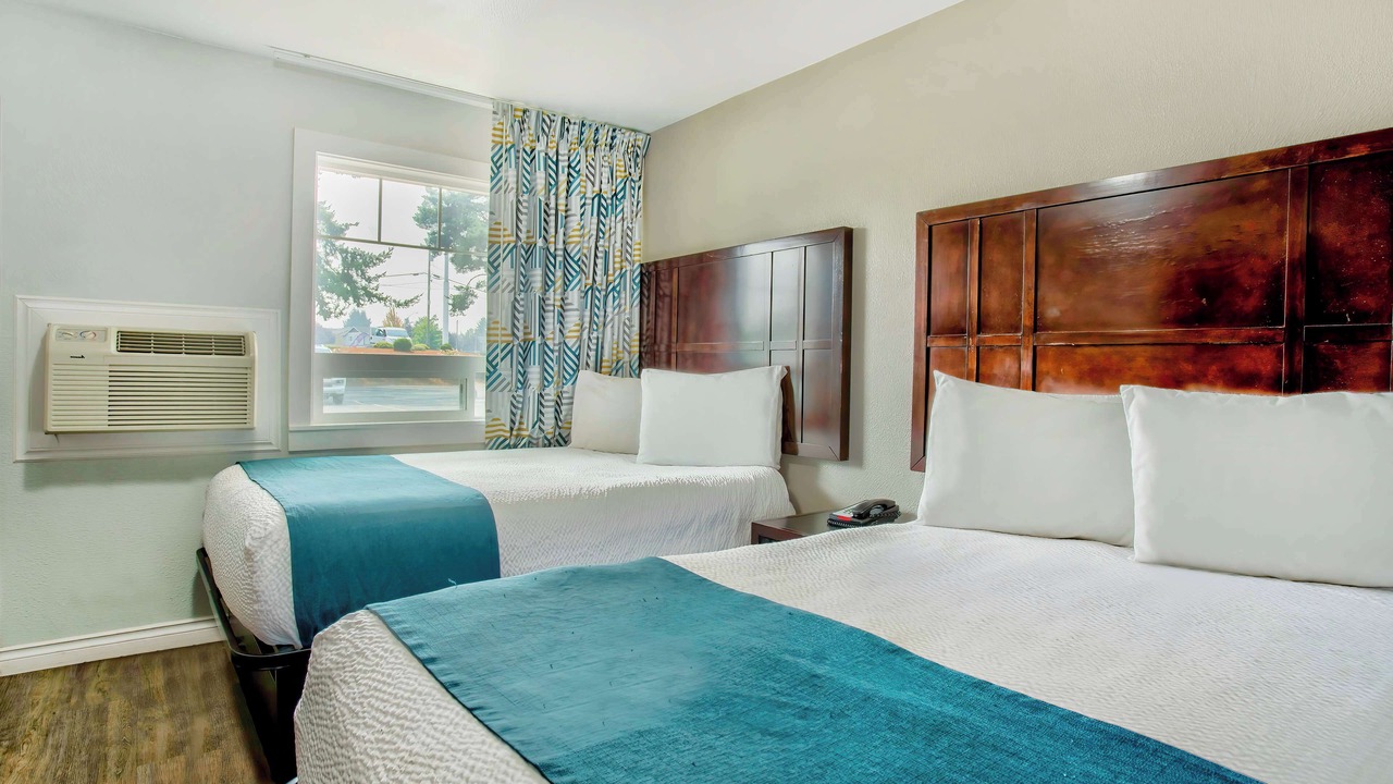 Photo of Others in Albany