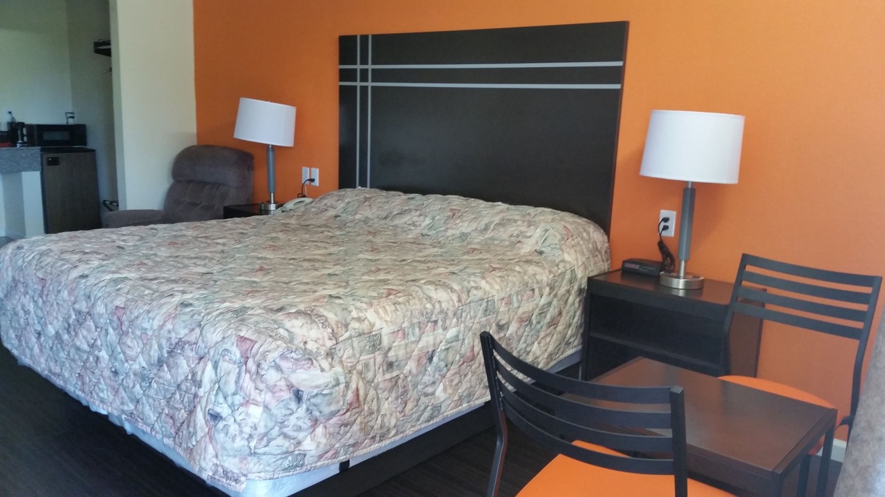 Photo of Bedroom in East Oak Hill