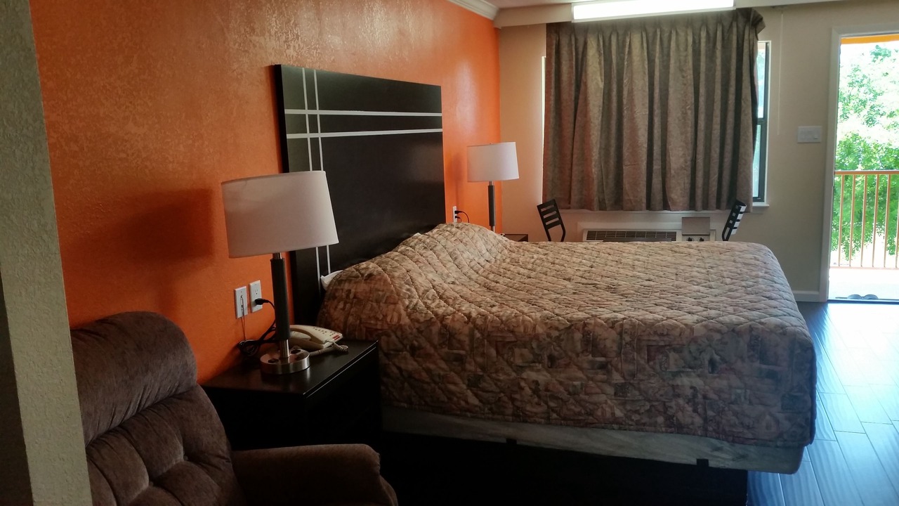 Photo of Bedroom in East Oak Hill