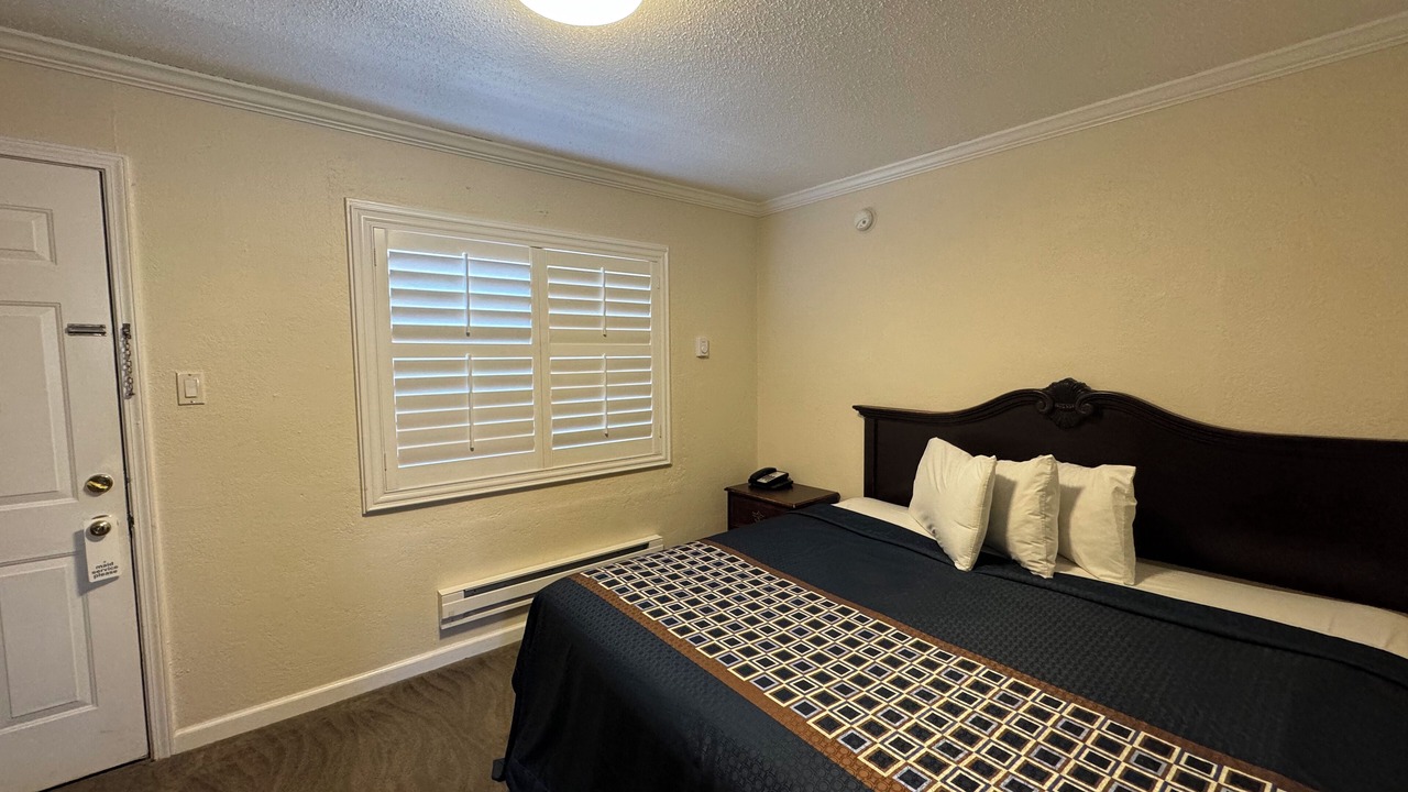 Photo of Bedroom in Strawberry