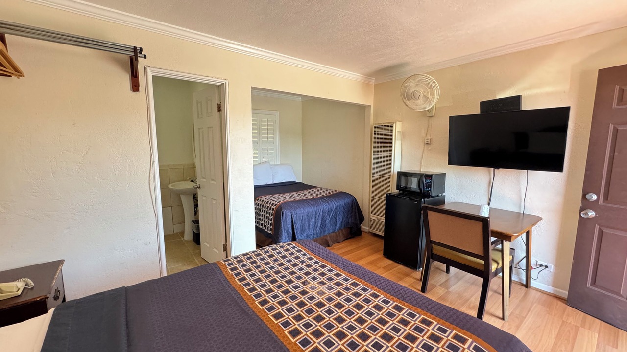 Photo of Others in Strawberry