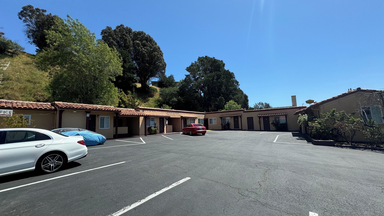 Photo of Others in Strawberry