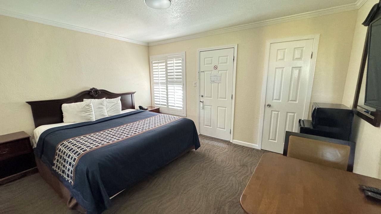 Photo of Bedroom in Strawberry