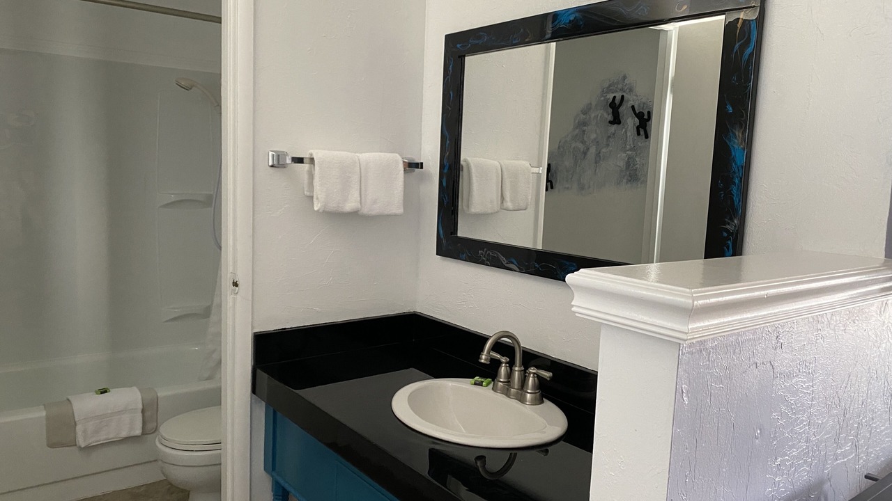 Photo of Bathroom in Bandon