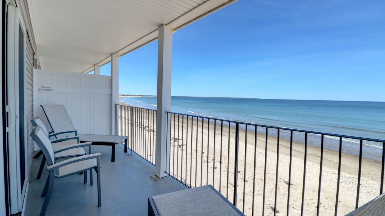 Photo of Patio Balcony in Wells Beach