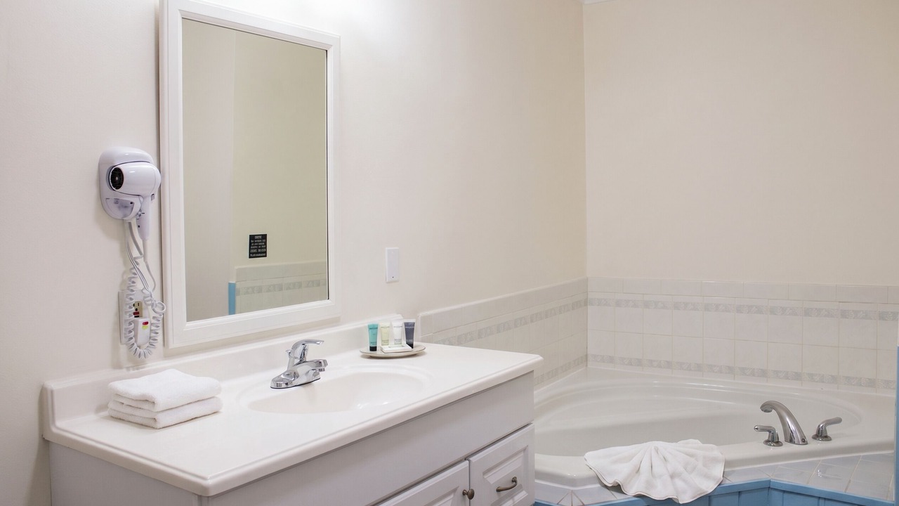 Photo of Bedroom in Nags Head