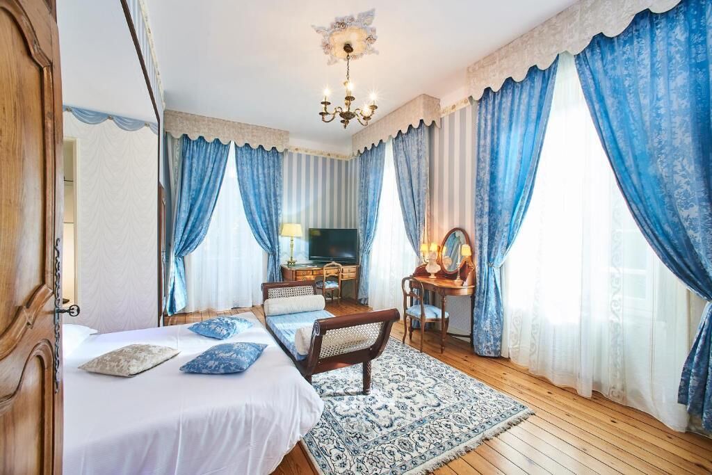 Photo of Bedroom in Beaurepaire