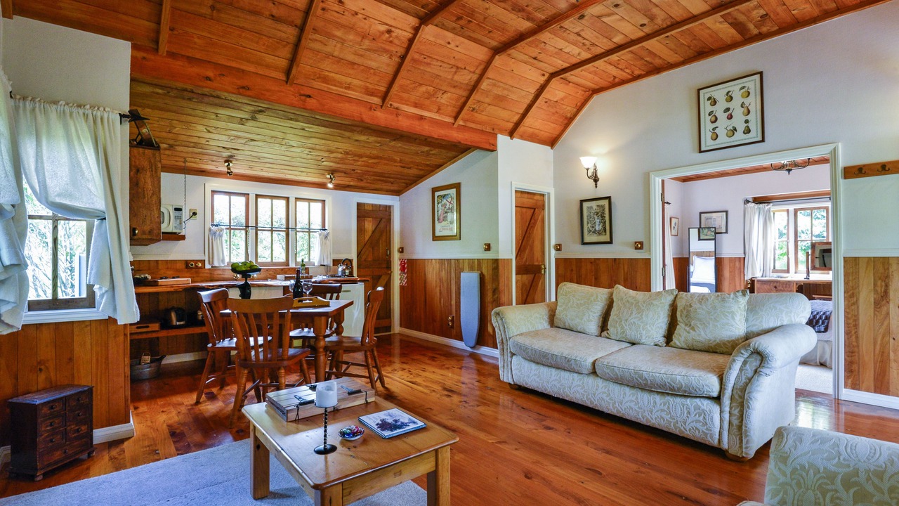 Photo of Livingroom in Helensville