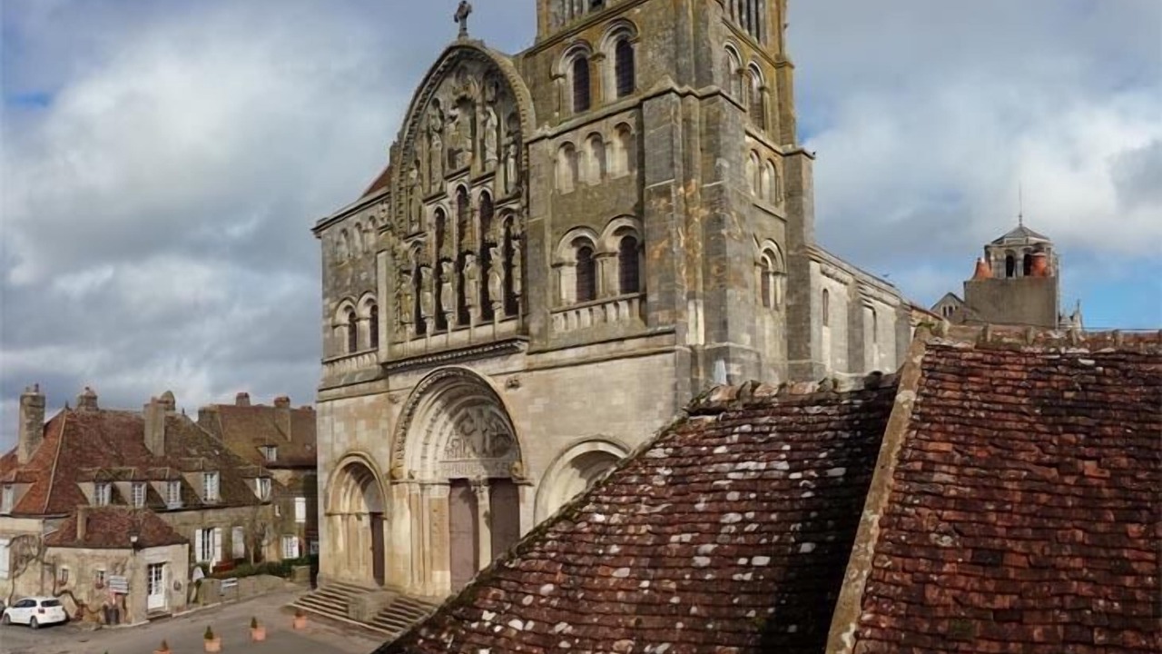 Photo of Bedroom in Vezelay