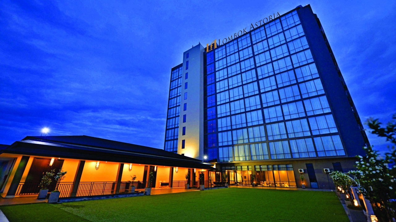 Photo of Buildings in Mataram