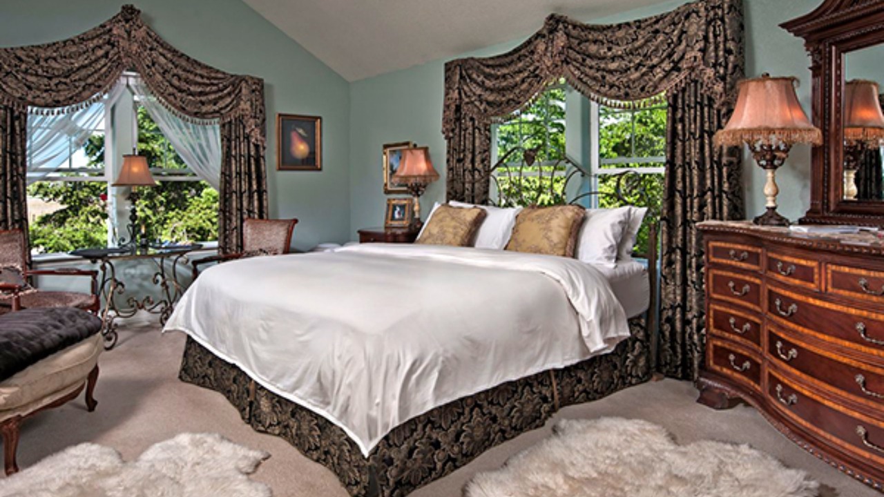 Photo of Bedroom in Grandview