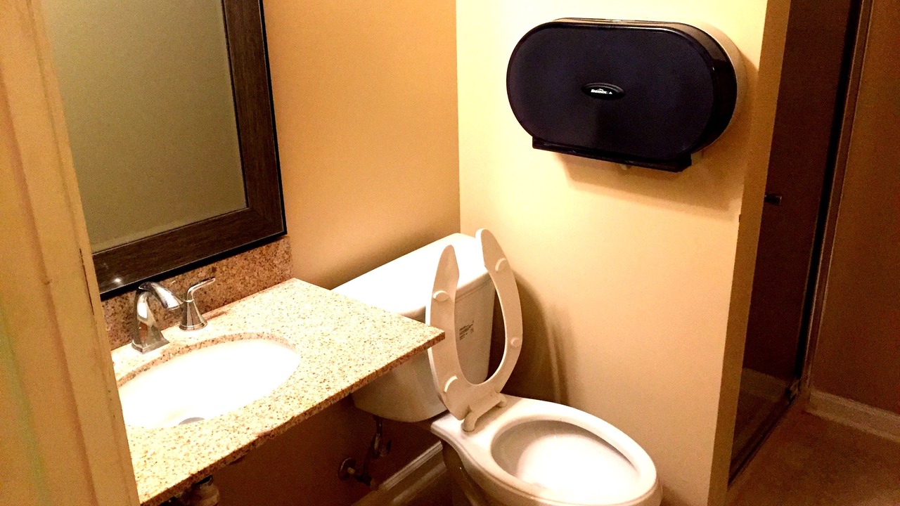 Photo of Bathroom in Shaw