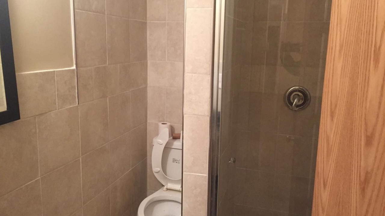 Photo of Bathroom in Shaw