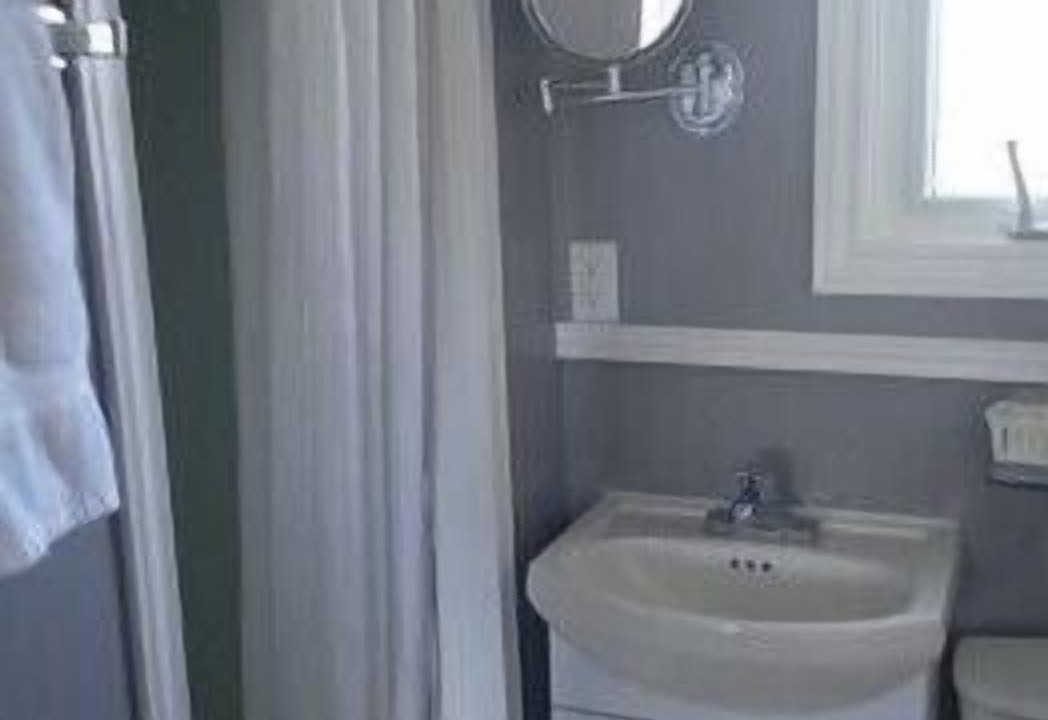 Photo of Bathroom in Manitowaning