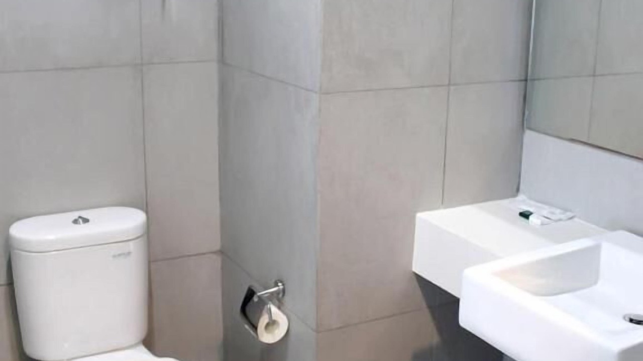 Photo of Bathroom in Makassar