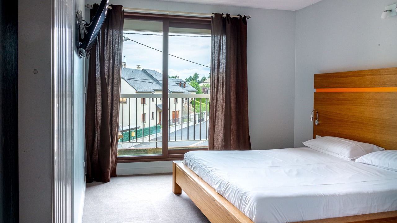 Photo of Bedroom in Saint-Chely-d'Apcher