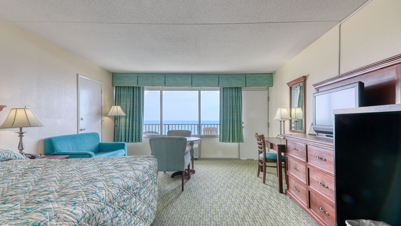 Photo of Bedroom in Cherry Grove Beach