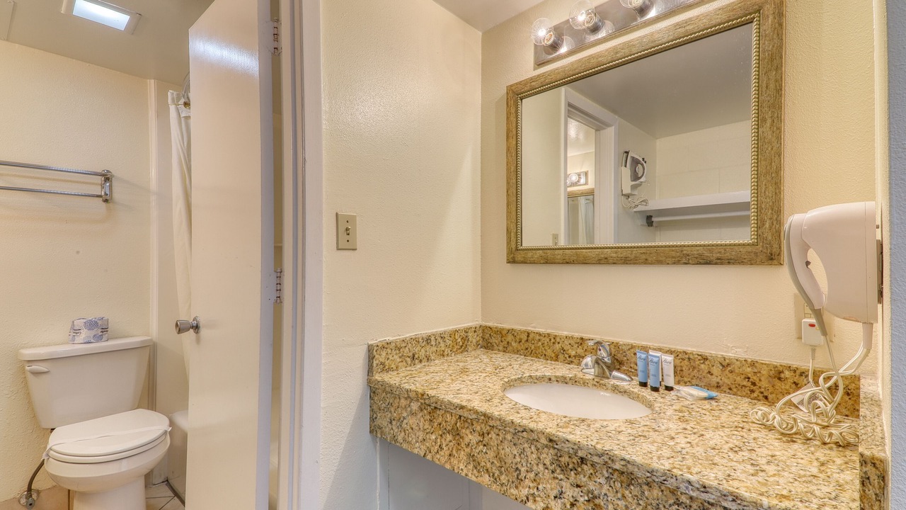 Photo of Bathroom in Cherry Grove Beach