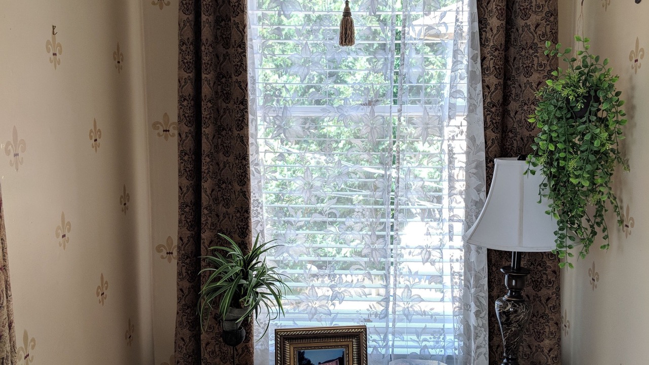 Photo of Bedroom in Laurel Park