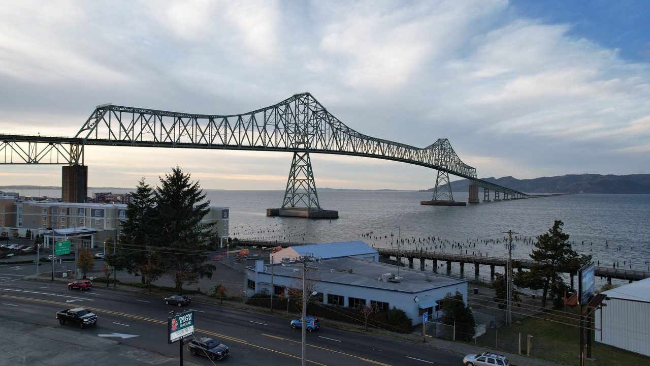Photo of Others in Astoria
