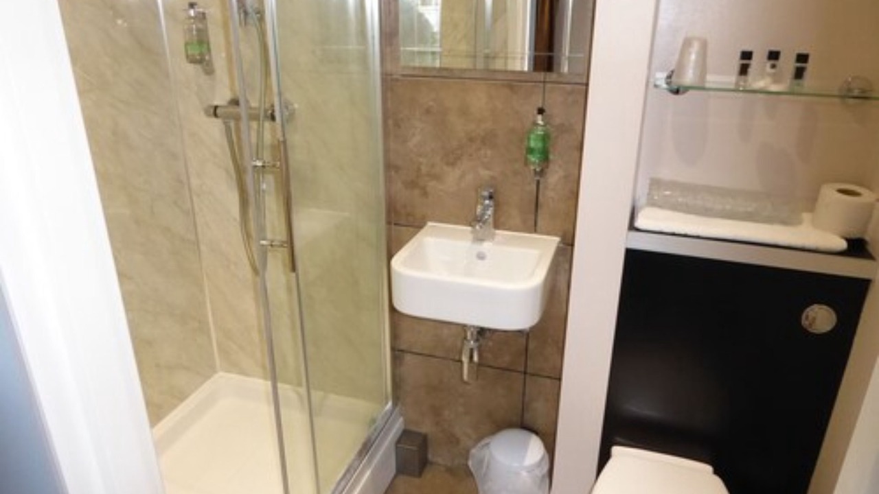 Photo of Bathroom in Lowestoft