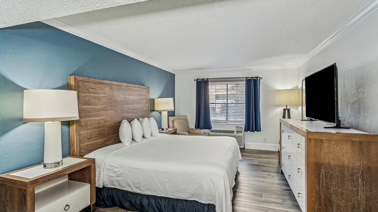 Photo of Bedroom in Brent