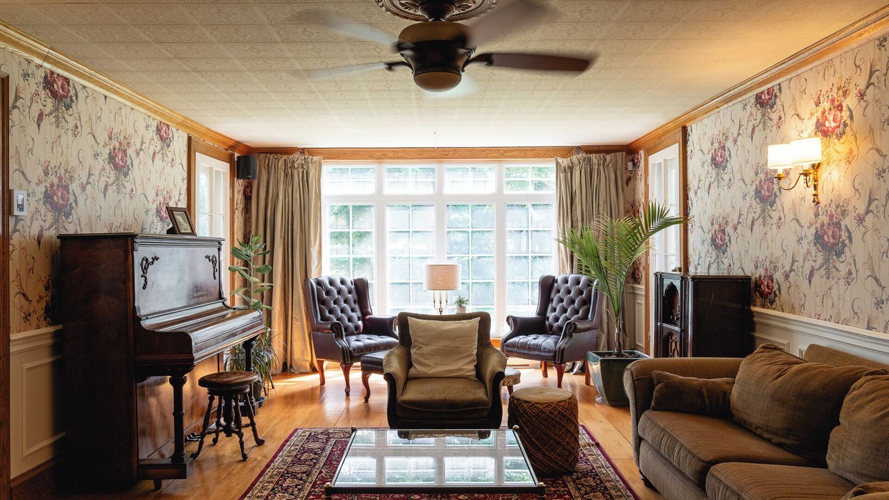 Photo of Livingroom in Stanstead