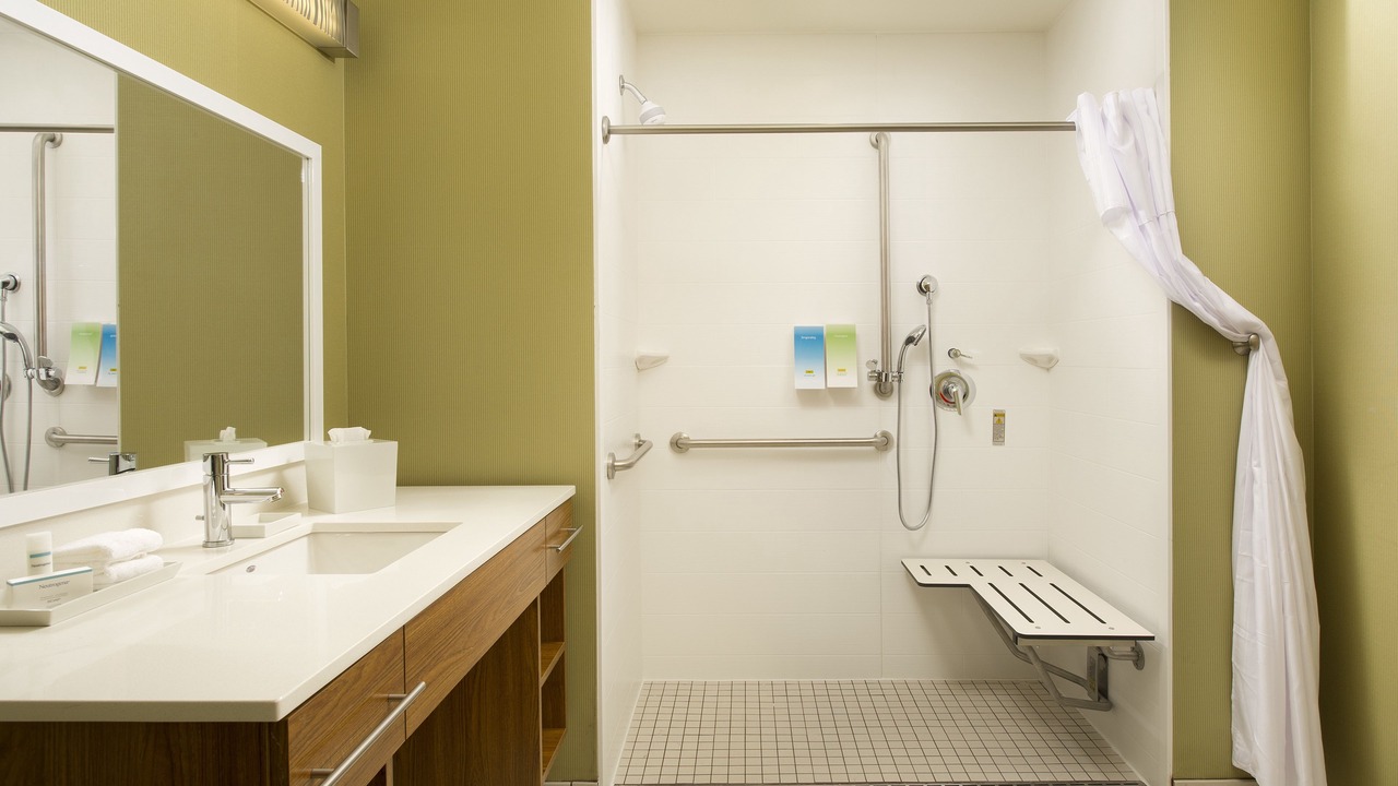 Photo of Bathroom in Hattiesburg