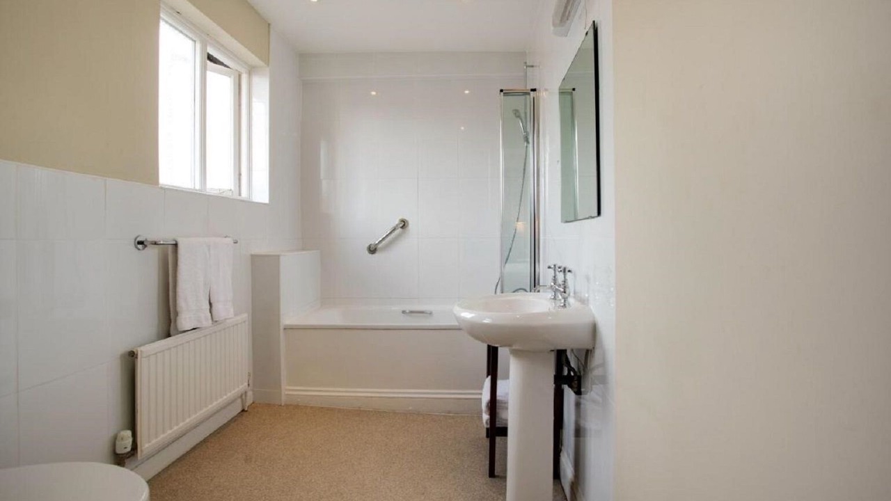 Photo of Bathroom in Wisbech