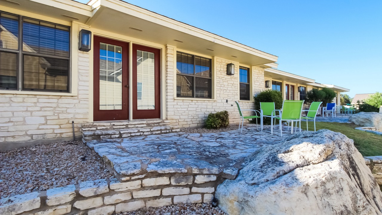Photo of Outdoor in Highland Lake Estates