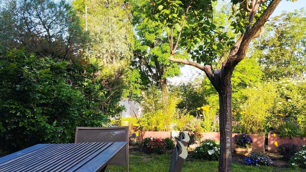 Photo of Outdoor in Cachan