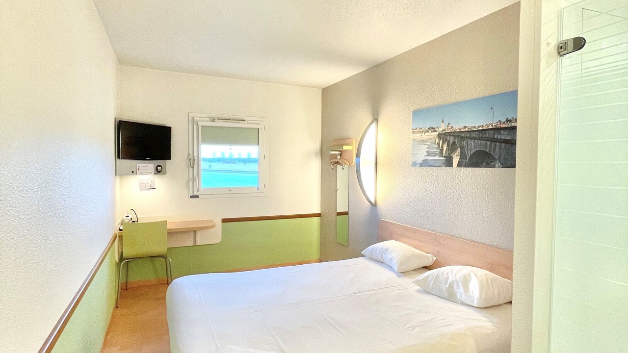 Photo of Bedroom in Cosne-Cours-sur-Loire