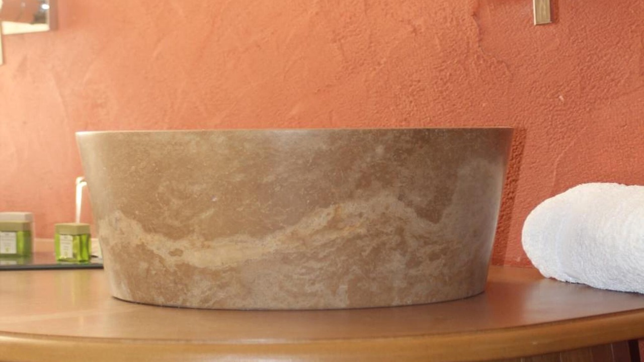 Photo of Bathroom in Issoudun