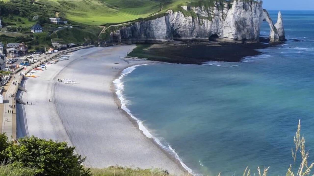 Photo of Others in Etretat