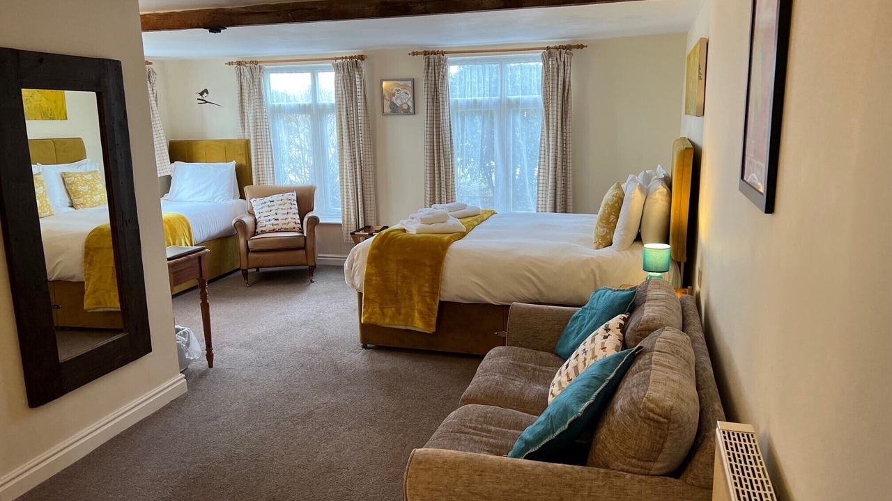 Photo of Others in Shaftesbury