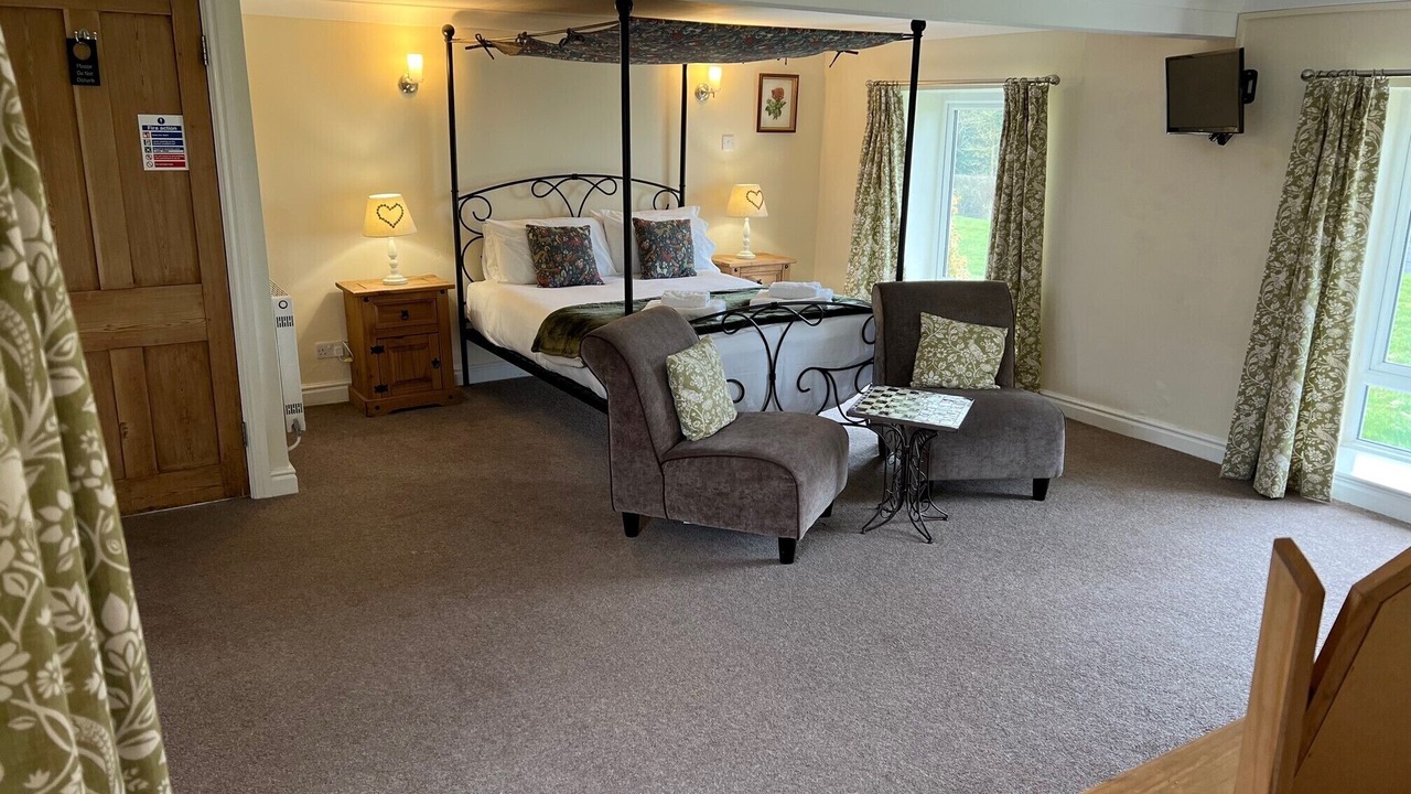 Photo of Others in Shaftesbury