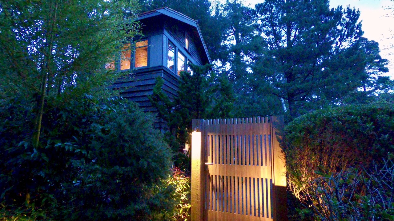 Photo of Buildings in Manzanita